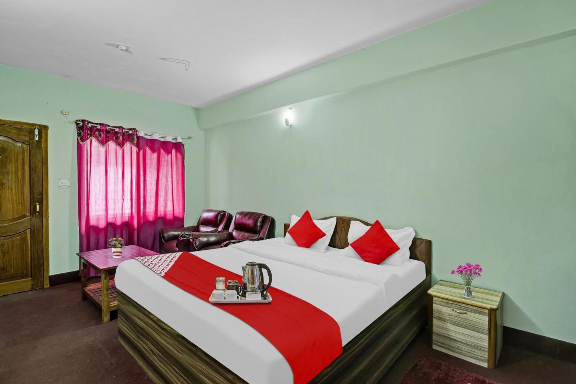 שילונג Hotel O Evergreen Guest House מראה חיצוני תמונה