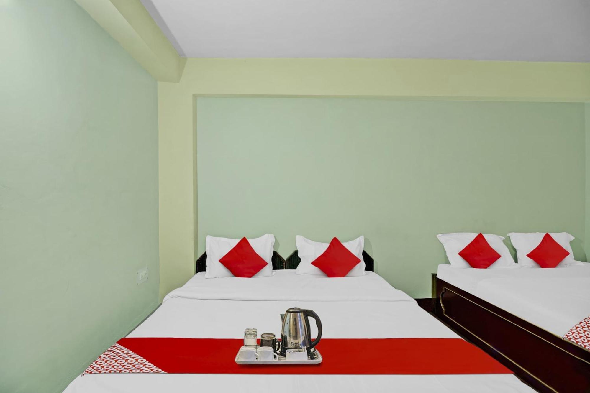 שילונג Hotel O Evergreen Guest House מראה חיצוני תמונה